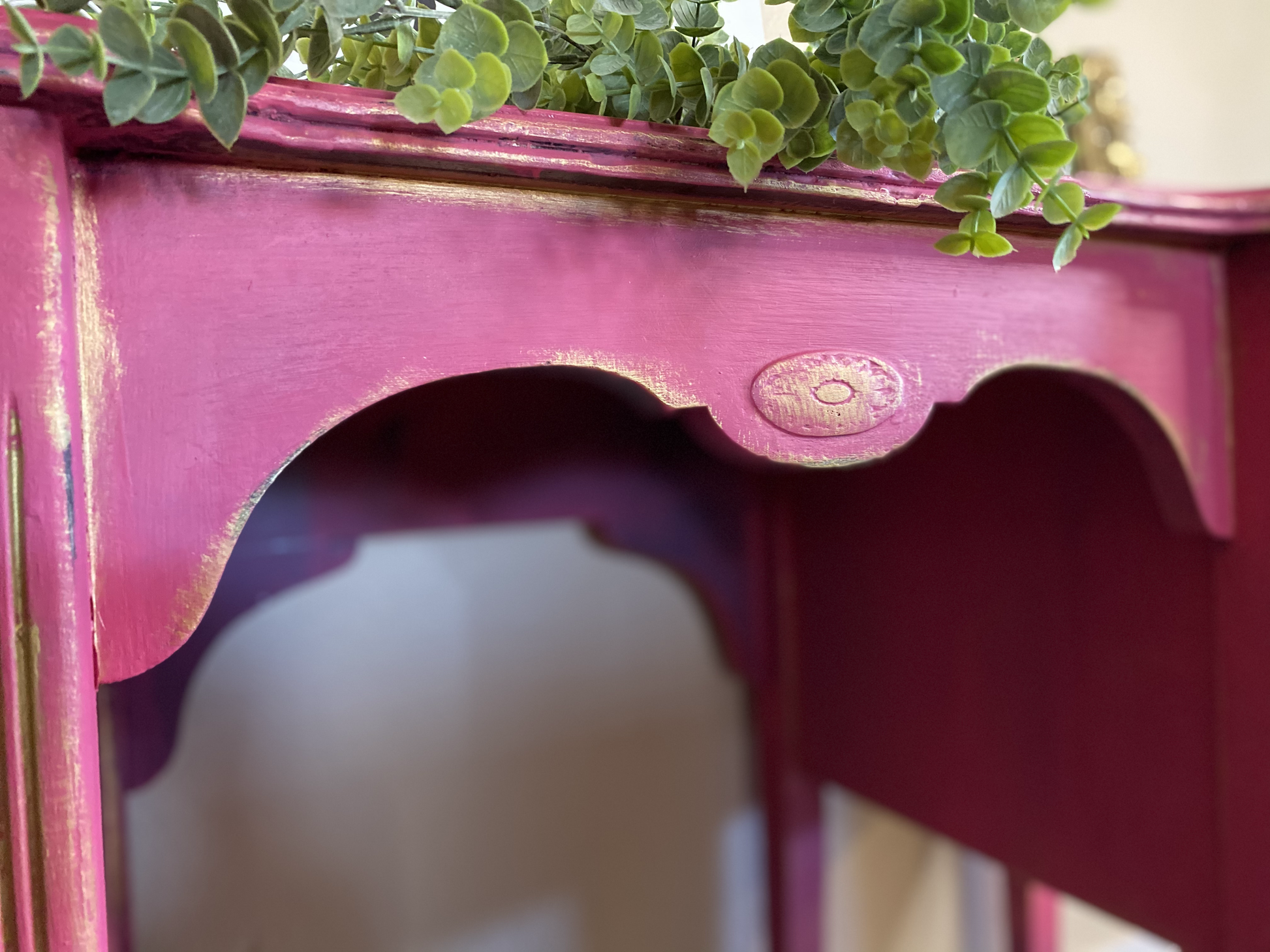 Pink Antique Desk image 8
